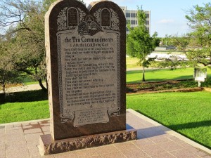 TenCommandments01