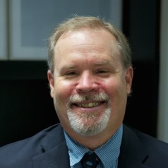 Why Do People Risk Their Lives - or the Lives of Others - for the Perfect Selfie? 16 Weigold01