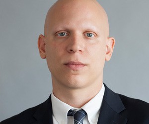 Super PACs and Trump’s Wife: How a Photo Dispute Highlights Weakness in Campaign Finance Rules 13 Faturechi01