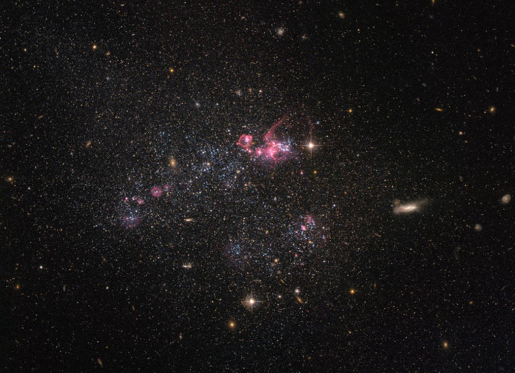 Hubble Peers At A Distinctly Disorganized Dwarf Galaxy Brewminate A Bold Blend Of News And Ideas 5974