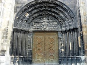 West-East Bidirectional Influence of Art and Architecture during the Crusades 52 SaintDenis01