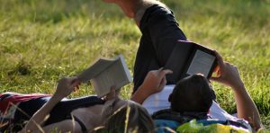Do Students Lose Depth in Digital Reading? 338 Reading05