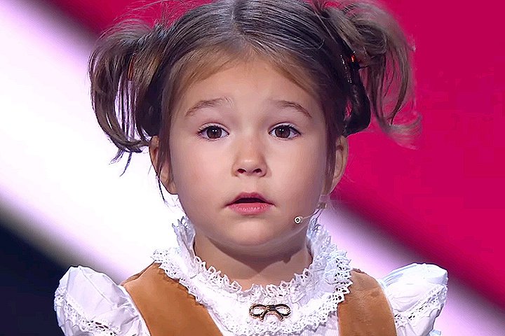 Four Year Old Russian Girl Speaks Seven Different Languages Stuns The