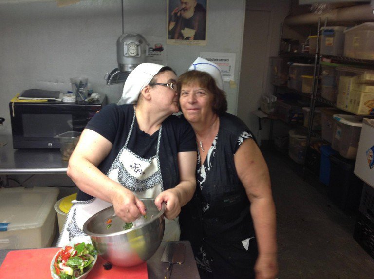 New York Restaurant Employs Cooking Grandmas Instead of Professional Chefs  – Brewminate: A Bold Blend of News and Ideas