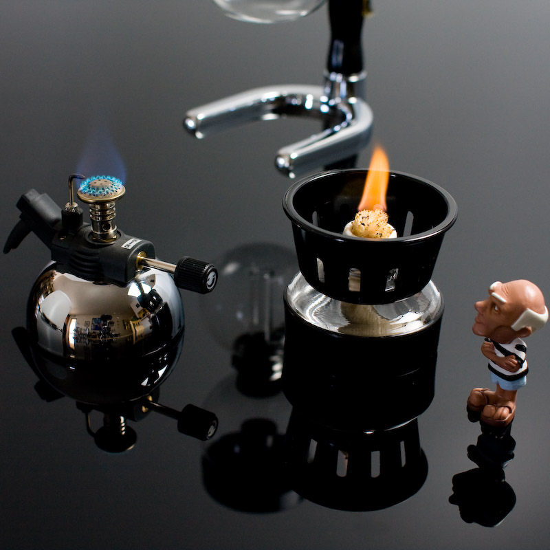 Siphon-brewing coffee looks like alchemy, but it makes the best cup of joe