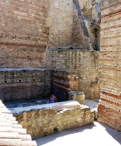 Art and Architecture of Constantine and a New Rome