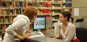 The Challenge Facing Libraries in an Era of Fake News 24 FakeNews03