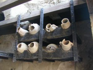 Habitats at Herculaneum and Early Roman Interior Decoration 126 Habitats at Herculaneum and Early Roman Interior Decoration