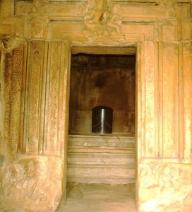 A Visual Glossary of Hindu Architecture 81 A Visual Glossary of Hindu Architecture