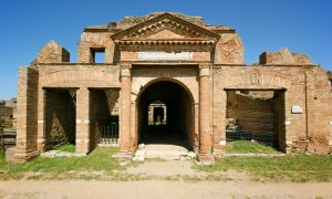Bigger Is Better: The Baths of Caracalla and Other Second- and Third-Century Buildings in Rome 158 Bigger Is Better: The Baths of Caracalla and Other Second- and Third-Century Buildings in Rome