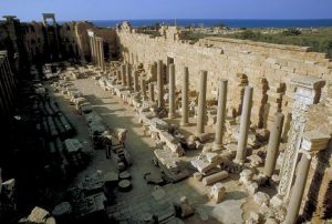 Timgad and Leptis Magna: Roman Art and Architecture in Northern Africa 119 Timgad and Leptis Magna: Roman Art and Architecture in Northern Africa
