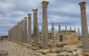 Timgad and Leptis Magna: Roman Art and Architecture in Northern Africa 125 Timgad and Leptis Magna: Roman Art and Architecture in Northern Africa