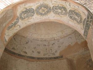 The Roman Way of Life and Death at Ostia, the Port of Rome 200 The Roman Way of Life and Death at Ostia, the Port of Rome