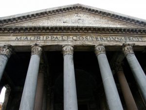 Rome and a Villa: Hadrian's Pantheon and Tivoli Retreat 161 Rome and a Villa: Hadrian's Pantheon and Tivoli Retreat