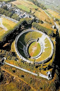 Civic Life Interrupted: Nightmare and Destiny on August 24, 79 CE 151 Civic Life Interrupted: Nightmare and Destiny on August 24, 79 CE