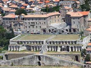 Civic Life Interrupted: Nightmare and Destiny on August 24, 79 CE 133 Civic Life Interrupted: Nightmare and Destiny on August 24, 79 CE