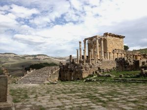 Timgad and Leptis Magna: Roman Art and Architecture in Northern Africa 143 Timgad and Leptis Magna: Roman Art and Architecture in Northern Africa