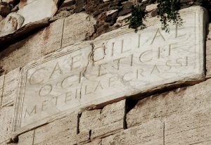 Accessing Afterlife: Tombs of Roman Aristocrats, Freedmen, and Slaves