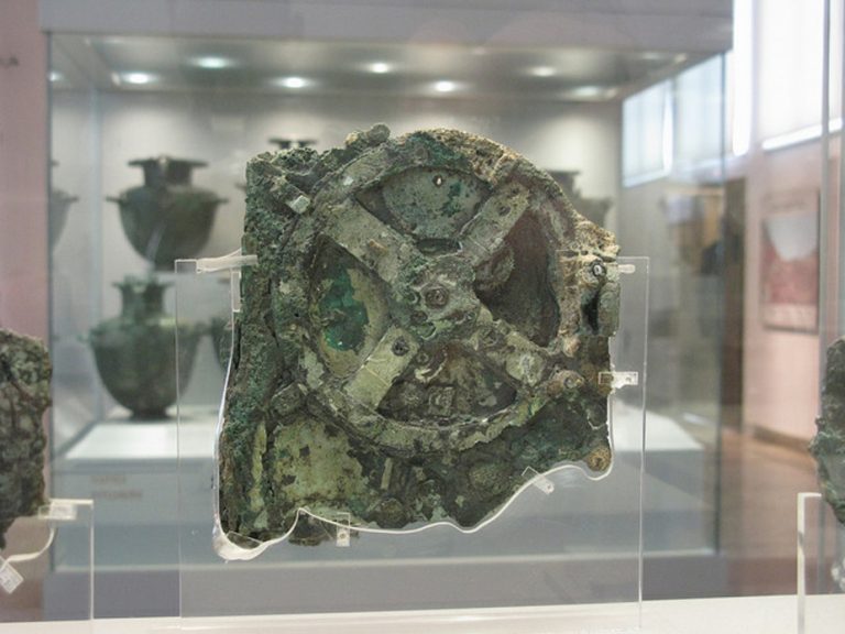 Antikythera01