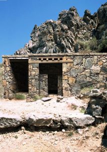 Tombs of the Early Minoan Period 26 Tombs of the Early Minoan Period