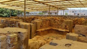 Minoan Domestic and Funerary Architecture of the Neopalatial and Post-Palatial Periods 57 Minoan Domestic and Funerary Architecture of the Neopalatial and Post-Palatial Periods