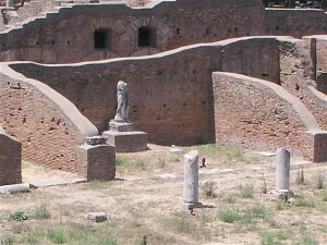 The Rise of Christianity in Ancient Ostia 361 The Rise of Christianity in Ancient Ostia