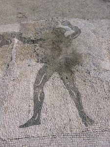 The Rise of Christianity in Ancient Ostia 375 The Rise of Christianity in Ancient Ostia