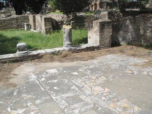 The Rise of Christianity in Ancient Ostia 383 The Rise of Christianity in Ancient Ostia
