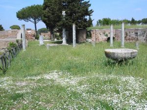 The Rise of Christianity in Ancient Ostia 390 The Rise of Christianity in Ancient Ostia