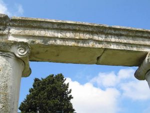 The Rise of Christianity in Ancient Ostia 330 The Rise of Christianity in Ancient Ostia