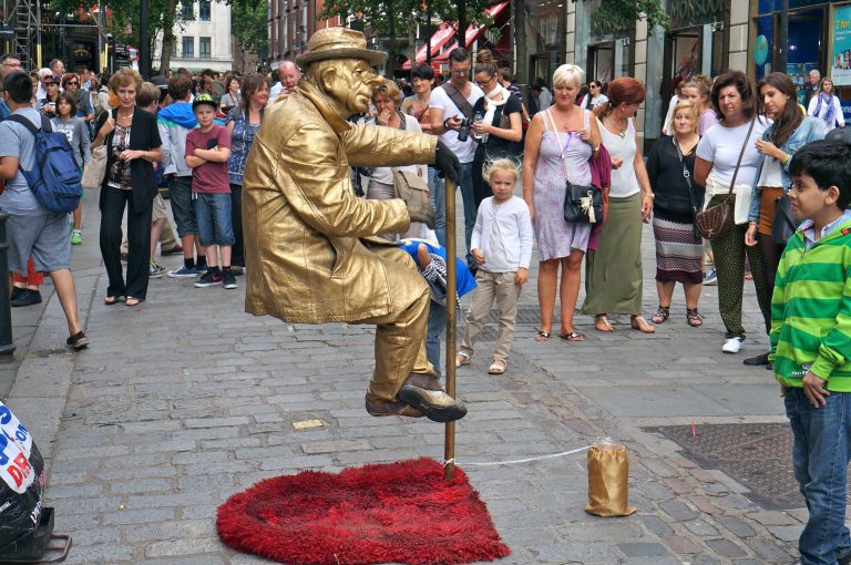 StreetPerformanceLondon04