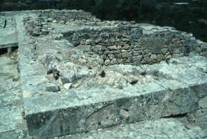 Neopalatial Minoa and Its Influence in the Aegean and Eastern Mediterranean Worlds 77 Neopalatial Minoa and Its Influence in the Aegean and Eastern Mediterranean Worlds