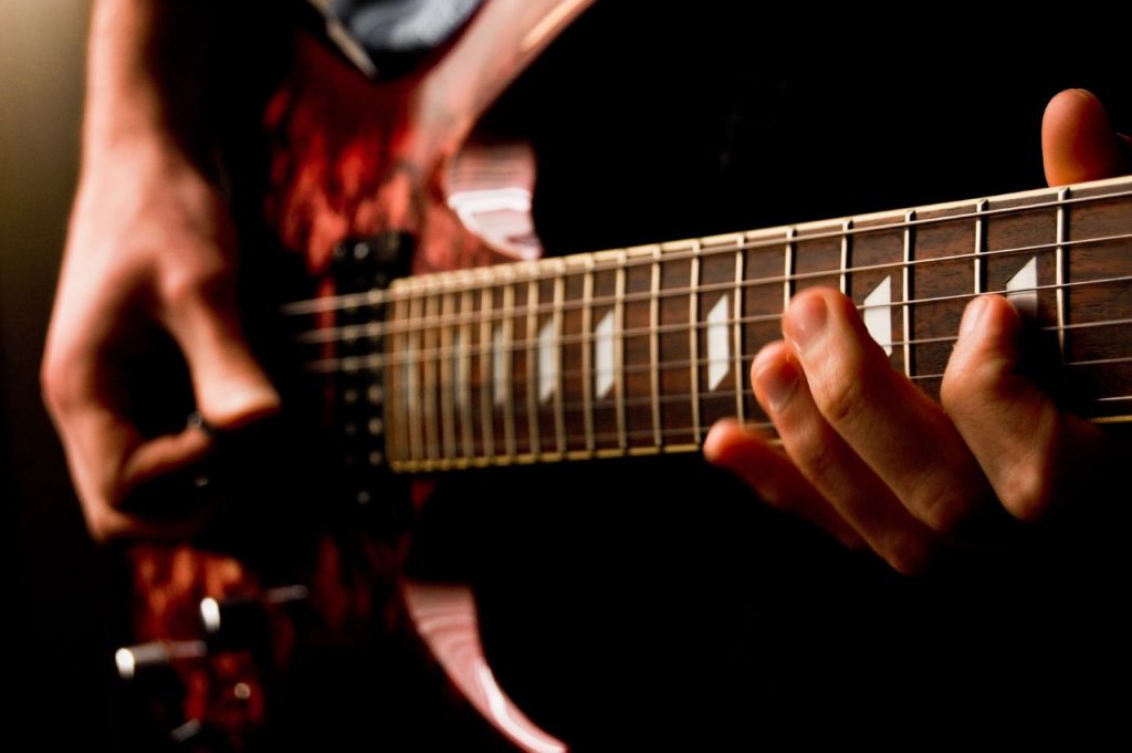 Electric guitar