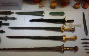 Neopalatial Minoa and Its Influence in the Aegean and Eastern Mediterranean Worlds 69 Neopalatial Minoa and Its Influence in the Aegean and Eastern Mediterranean Worlds