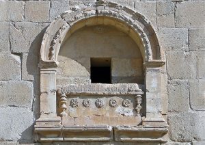 Temples, Tombs, and Funerary Portraiture of Ancient Palmyra
