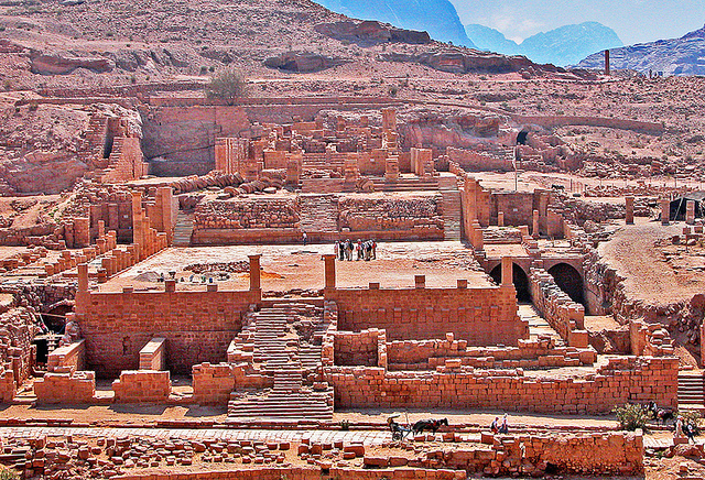 petra jordan buildings