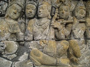 Rock Reliefs: Mass Communication and Propaganda in the Ancient World 89 Rock Reliefs: Mass Communication and Propaganda in the Ancient World