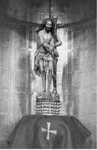 Divine Images as Beings in Western Europe, 1500-1960: Blood, Sweat, and Tears