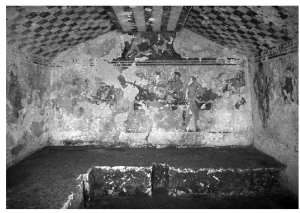 The Evidence for Wooden Sarcophagi in Etruscan Tombs 33 The Evidence for Wooden Sarcophagi in Etruscan Tombs