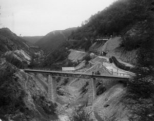 History, Ideology, and Mythology in Romanian Consciousness