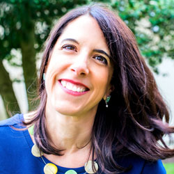 Feel-Good Fractals: From Ocean Waves to Jackson Pollock's Art