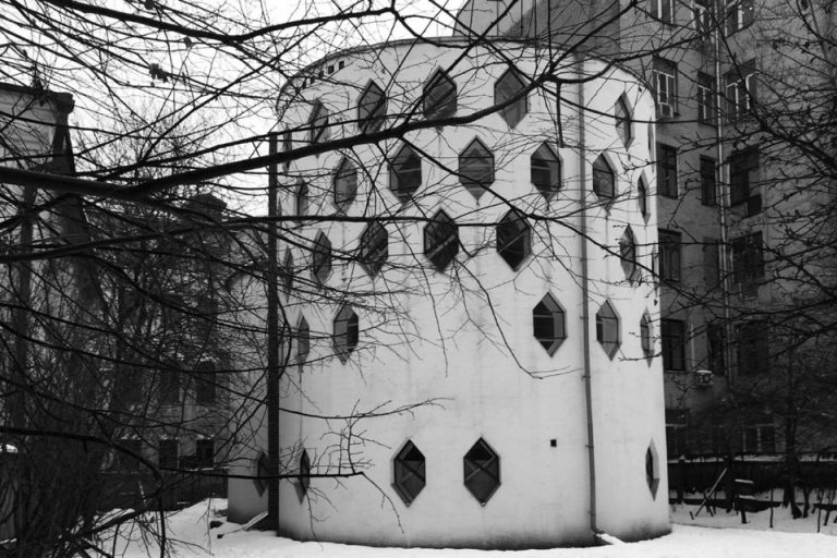 082917-01-Melnikov-House