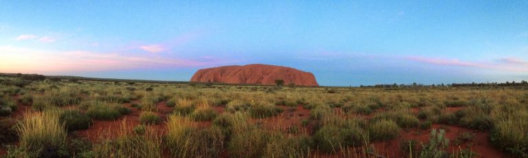 102817-01-Anangu-Australia