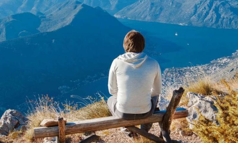 110917-49-Geography-Suicide