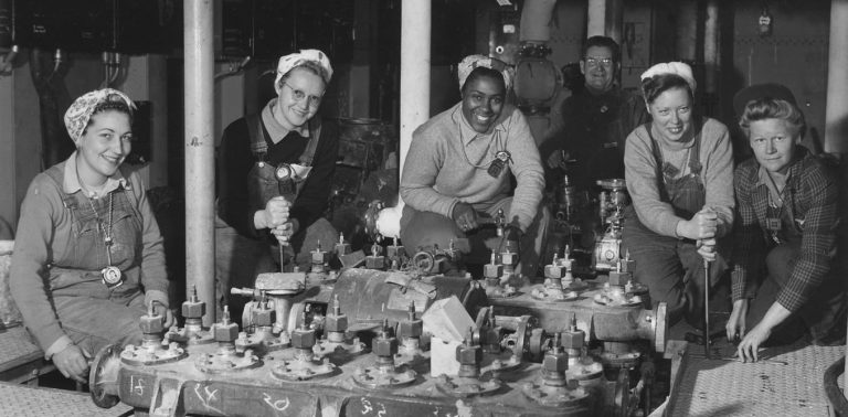 113017-12-Rosie-Riveters-WWII