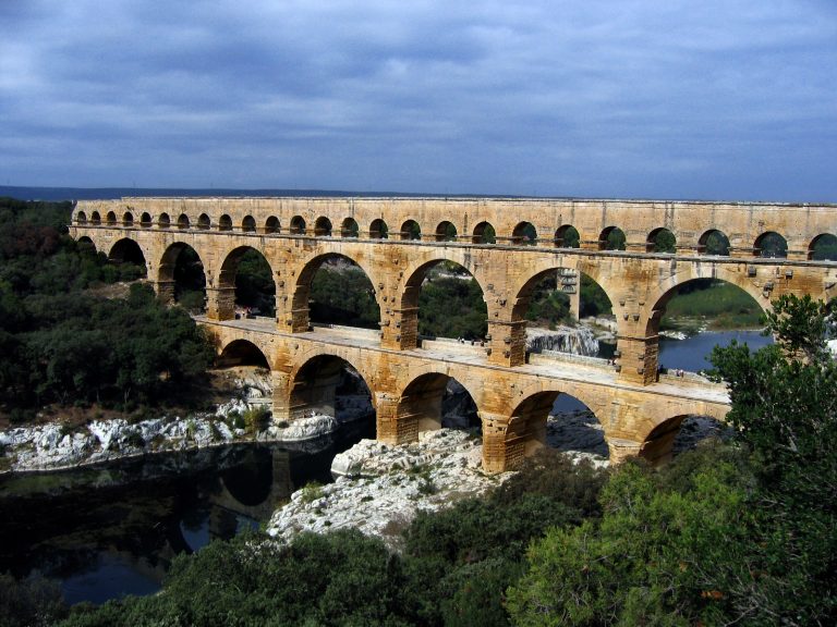 121017-62-Rome-Roman-Architecture-Aqueduct
