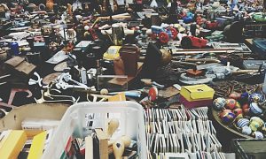 This Town Built a Market Where Neighbors Can Take What They Want for Free