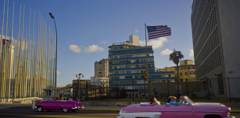 121817-38-Anthropology-Sociology-Mob-Mentality