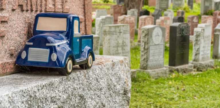 122017-15-Death-Grief-Holidays