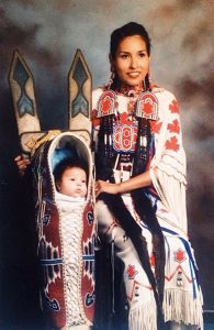 The Ancient Native American Baby Carrier is Making a Comeback 14 The Ancient Native American Baby Carrier is Making a Comeback